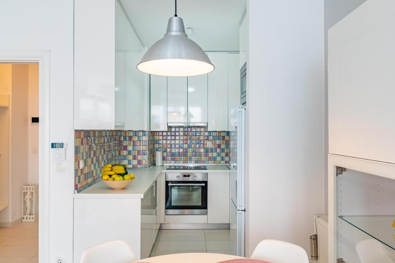 Flexible Selfcheckins 23 - Zagreb - Garage - Electric Vehicle Ccharger - Loggia - New - Luxury Apartment Bagian luar foto